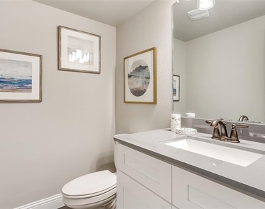 4021 Sheraton Road - Photo Thumbnail 11