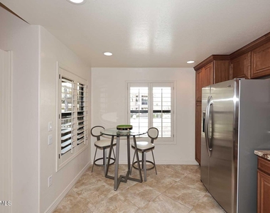 21320 N 56th Street - Photo Thumbnail 14