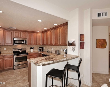 21320 N 56th Street - Photo Thumbnail 12