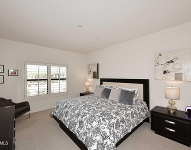 21320 N 56th Street - Photo Thumbnail 19