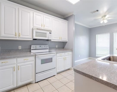 5813 Blackmon Court - Photo Thumbnail 21