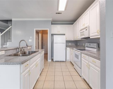 5813 Blackmon Court - Photo Thumbnail 20