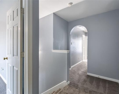 5813 Blackmon Court - Photo Thumbnail 8