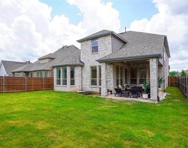 5727 Huffines Boulevard - Photo Thumbnail 36