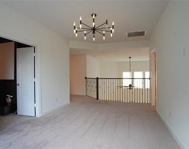 5727 Huffines Boulevard - Photo Thumbnail 20