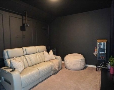 5727 Huffines Boulevard - Photo Thumbnail 21