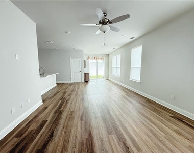 11451 Chepstow Crescent Court - Photo Thumbnail 6