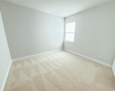 11451 Chepstow Crescent Court - Photo Thumbnail 23