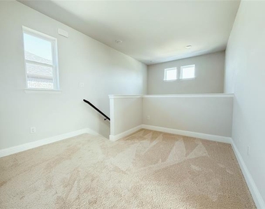 11451 Chepstow Crescent Court - Photo Thumbnail 15