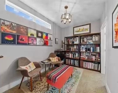 5711 Ross Avenue - Photo Thumbnail 16