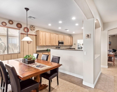6833 W St Charles Avenue - Photo Thumbnail 8
