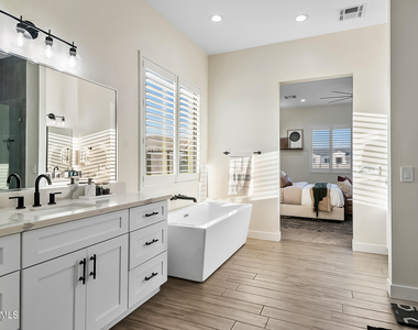 15422 W Bajada Drive - Photo Thumbnail 20