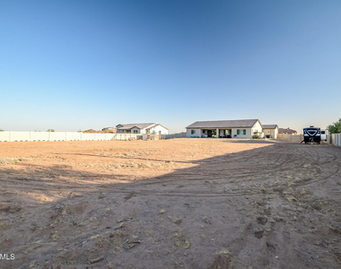 15422 W Bajada Drive - Photo Thumbnail 40