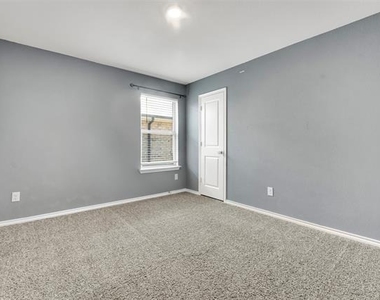 2118 Brisbon Street - Photo Thumbnail 27
