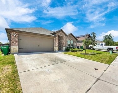 2118 Brisbon Street - Photo Thumbnail 1