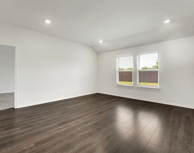 2118 Brisbon Street - Photo Thumbnail 10