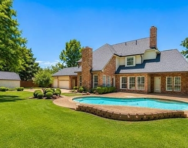 810 Pearl Drive - Photo Thumbnail 13