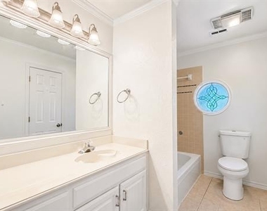 810 Pearl Drive - Photo Thumbnail 7
