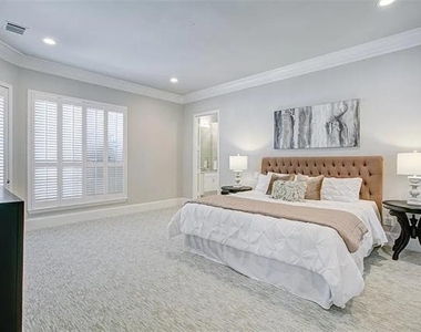 5009 Sail Creek Drive - Photo Thumbnail 21