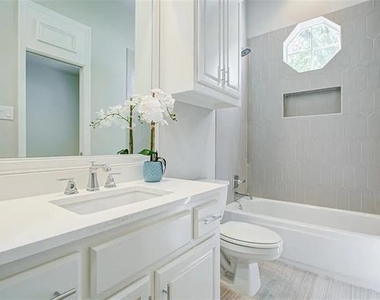 5009 Sail Creek Drive - Photo Thumbnail 29