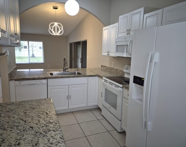 5510 S Lakewood Cir Circle S - Photo Thumbnail 14