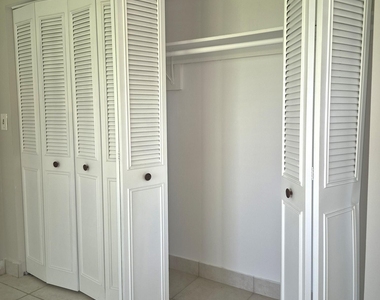 5510 S Lakewood Cir Circle S - Photo Thumbnail 19