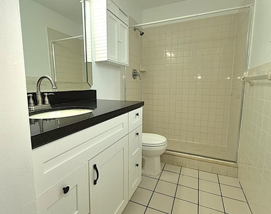 5510 S Lakewood Cir Circle S - Photo Thumbnail 23