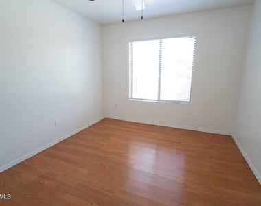 1492 N Saddle Street N - Photo Thumbnail 1