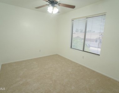 1492 N Saddle Street N - Photo Thumbnail 9