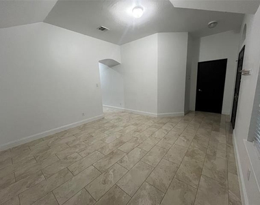 6304 Spring Ranch Drive - Photo Thumbnail 4