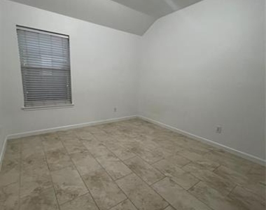 6304 Spring Ranch Drive - Photo Thumbnail 14