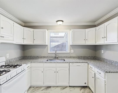 3120 Sappington Place - Photo Thumbnail 8