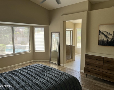 1181 W Goldfinch Way - Photo Thumbnail 19