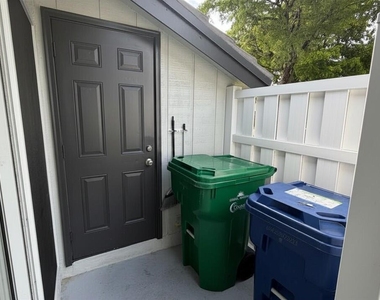 8576 Nw 32nd Street - Photo Thumbnail 15