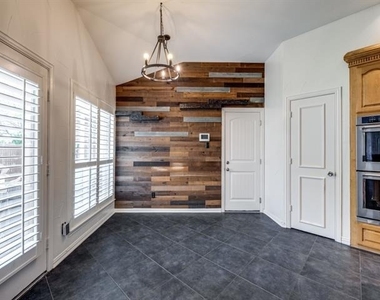 4684 Old Pond Drive - Photo Thumbnail 8