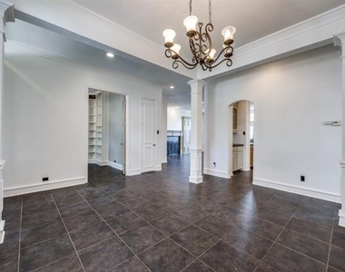4684 Old Pond Drive - Photo Thumbnail 23