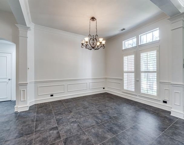 4684 Old Pond Drive - Photo Thumbnail 22