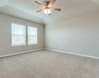 3904 Jasper Lane - Photo Thumbnail 19