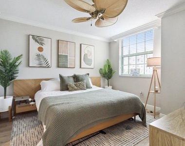 610 Clematis Street - Photo Thumbnail 7