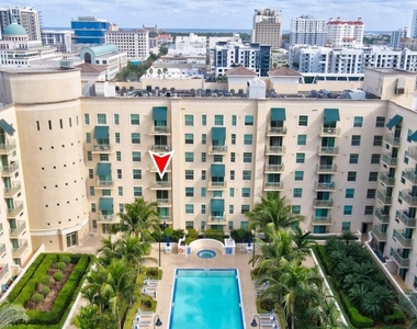 610 Clematis Street - Photo Thumbnail 14