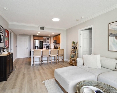 610 Clematis Street - Photo Thumbnail 1