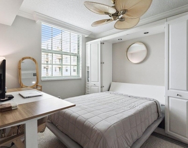 610 Clematis Street - Photo Thumbnail 11