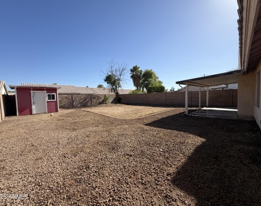 1407 W Bluefield Avenue - Photo Thumbnail 1
