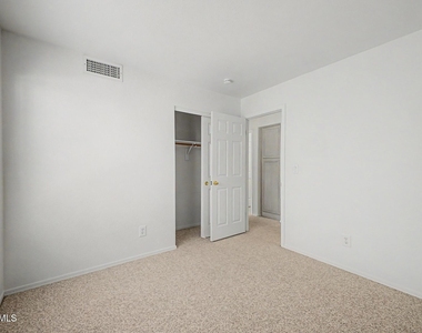 1407 W Bluefield Avenue - Photo Thumbnail 20