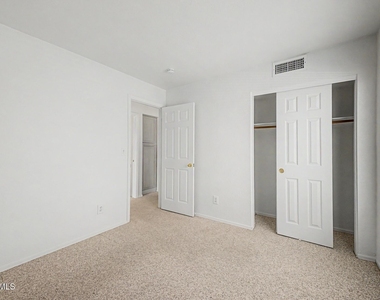 1407 W Bluefield Avenue - Photo Thumbnail 19