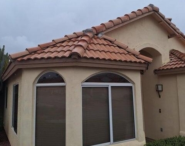 415 W Aire Libre Avenue - Photo Thumbnail 2