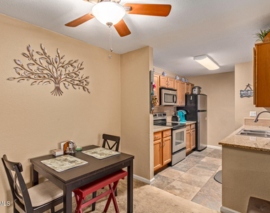 200 E Southern Avenue - Photo Thumbnail 4