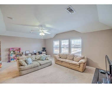 8801 Sierra Trail - Photo Thumbnail 18