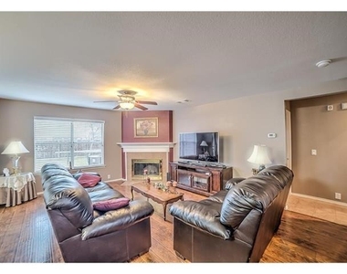8801 Sierra Trail - Photo Thumbnail 7