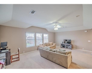 8801 Sierra Trail - Photo Thumbnail 20